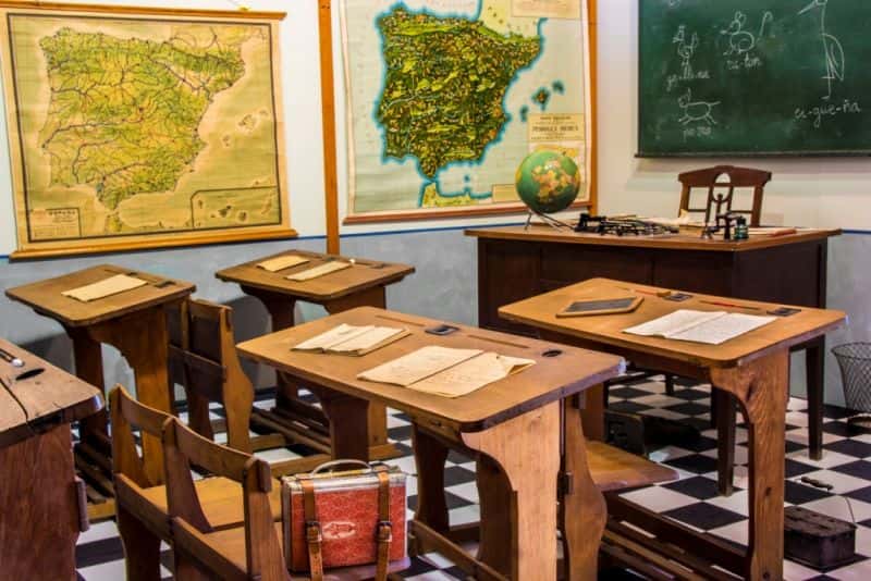 El Museo Escolar de Puçol estrena su primera guía oficial