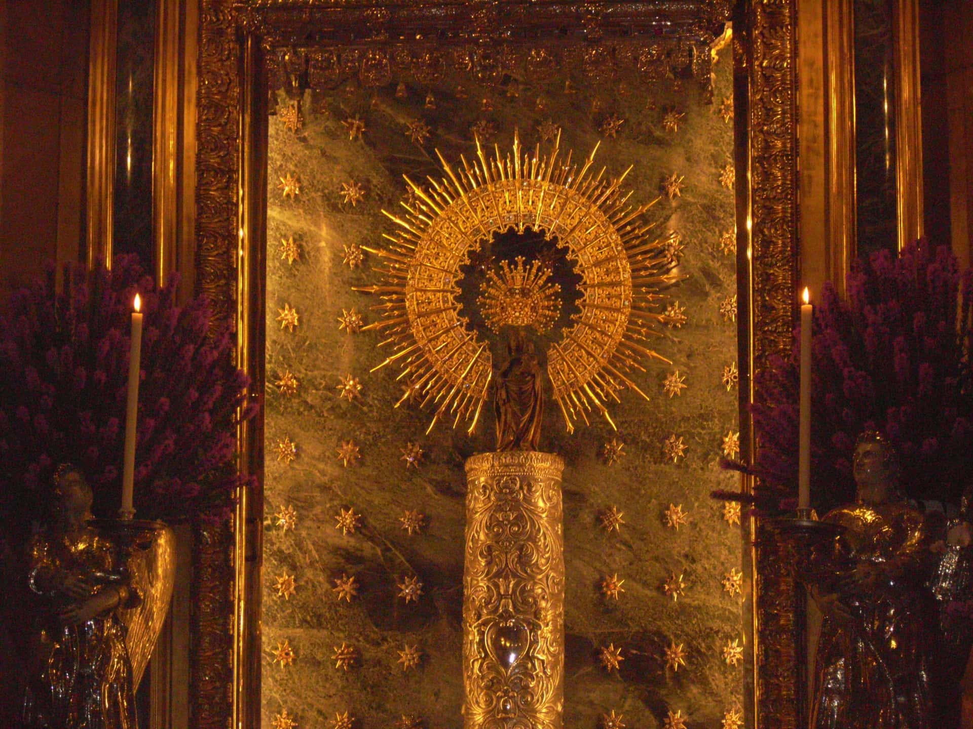 Ofrenda de Flores a la Virgen del Pilar