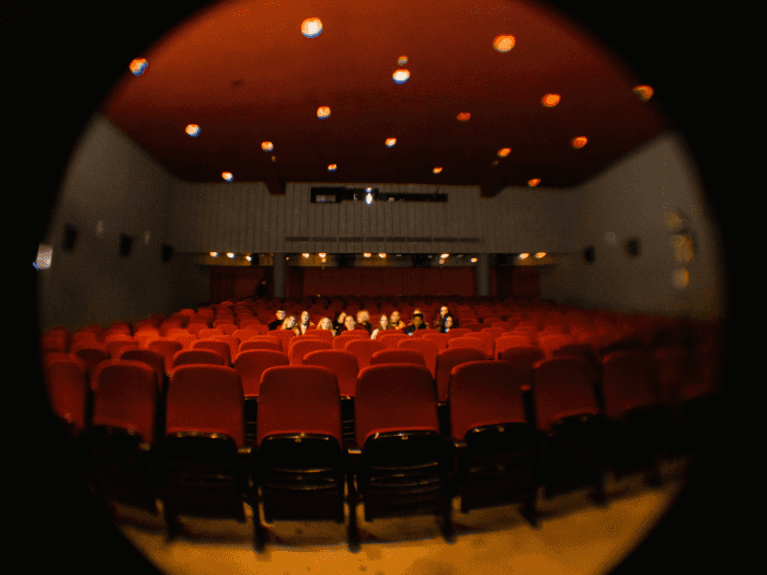 Teatreforum: Historias de Alba y Manu