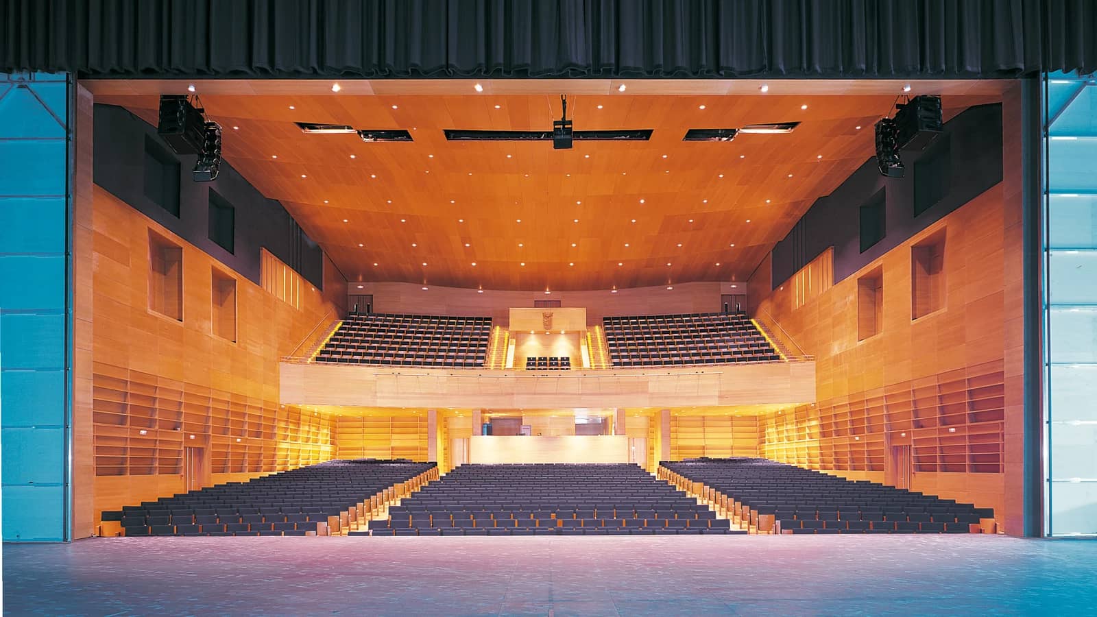 Centro de Artes Escénicas y de la Música (CAEM)