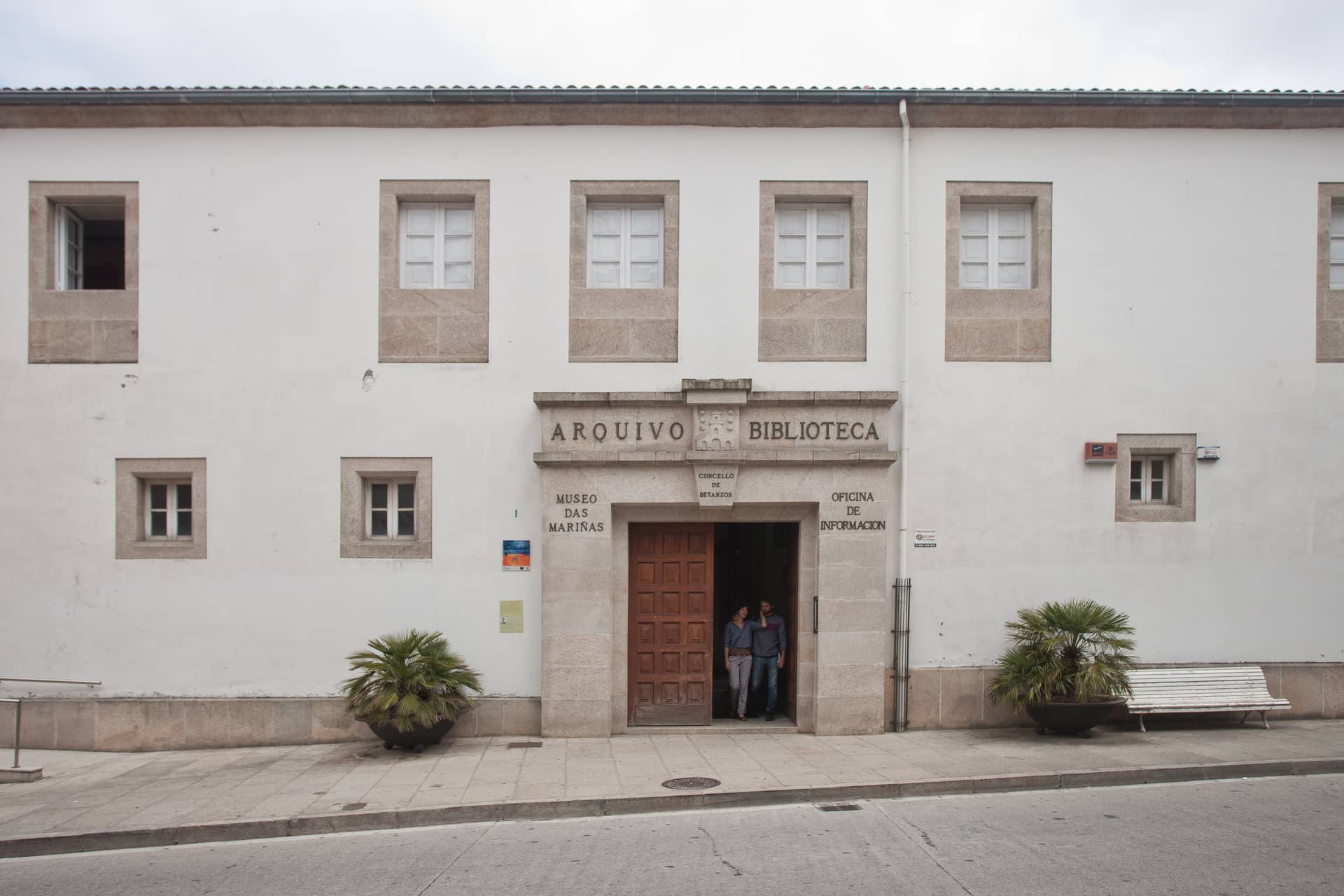 Biblioteca Municipal y Museo das Mariñas