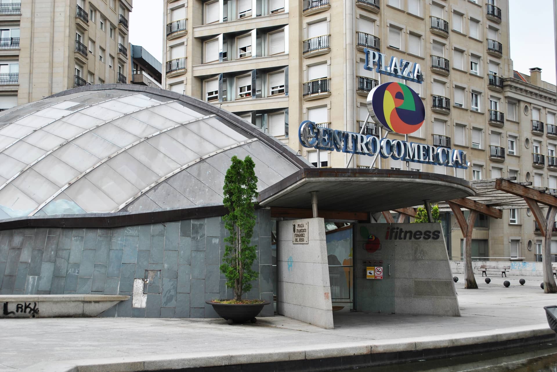 Centro Comercial Plaza Elíptica