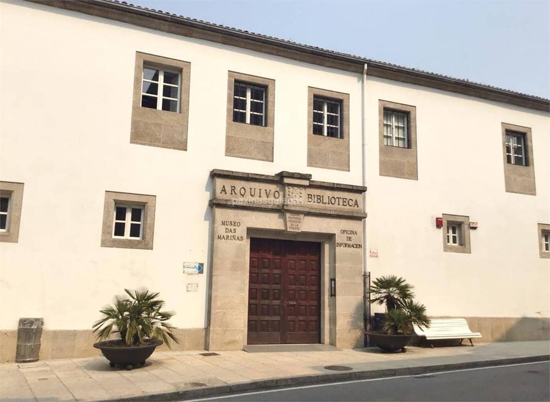 Biblioteca Municipal A. Castelao