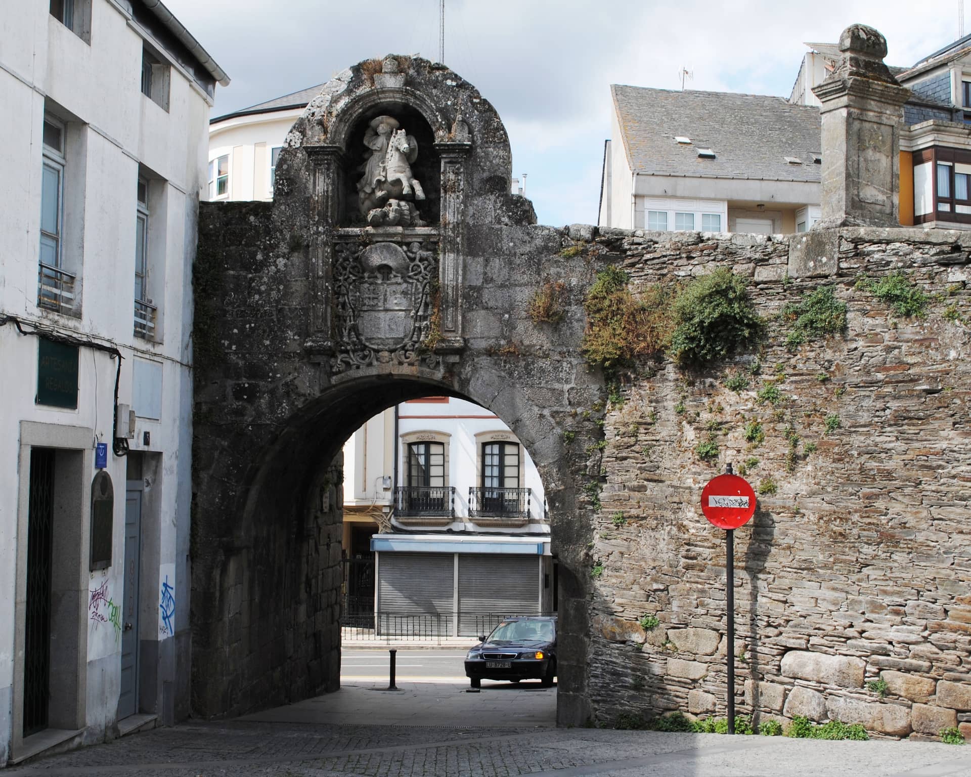 Porta de Santiago