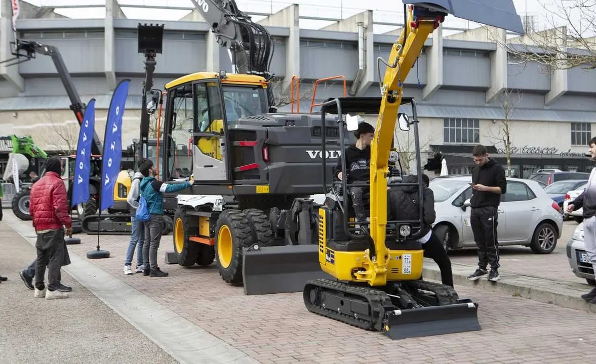 II Feria de Empleo en Construcción en Santander