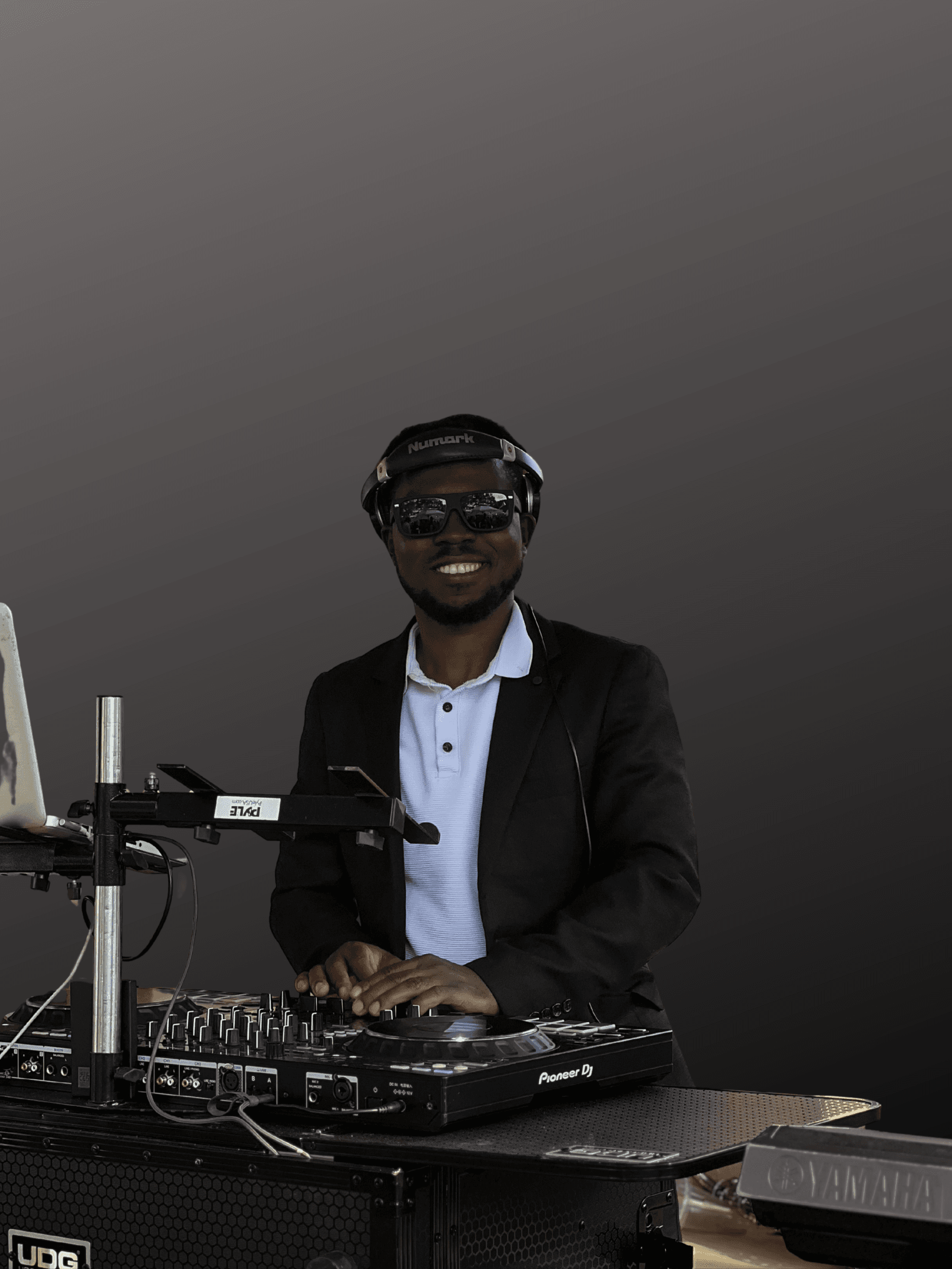 Sesión de DJ Kax en Fiestas de Erripagaña