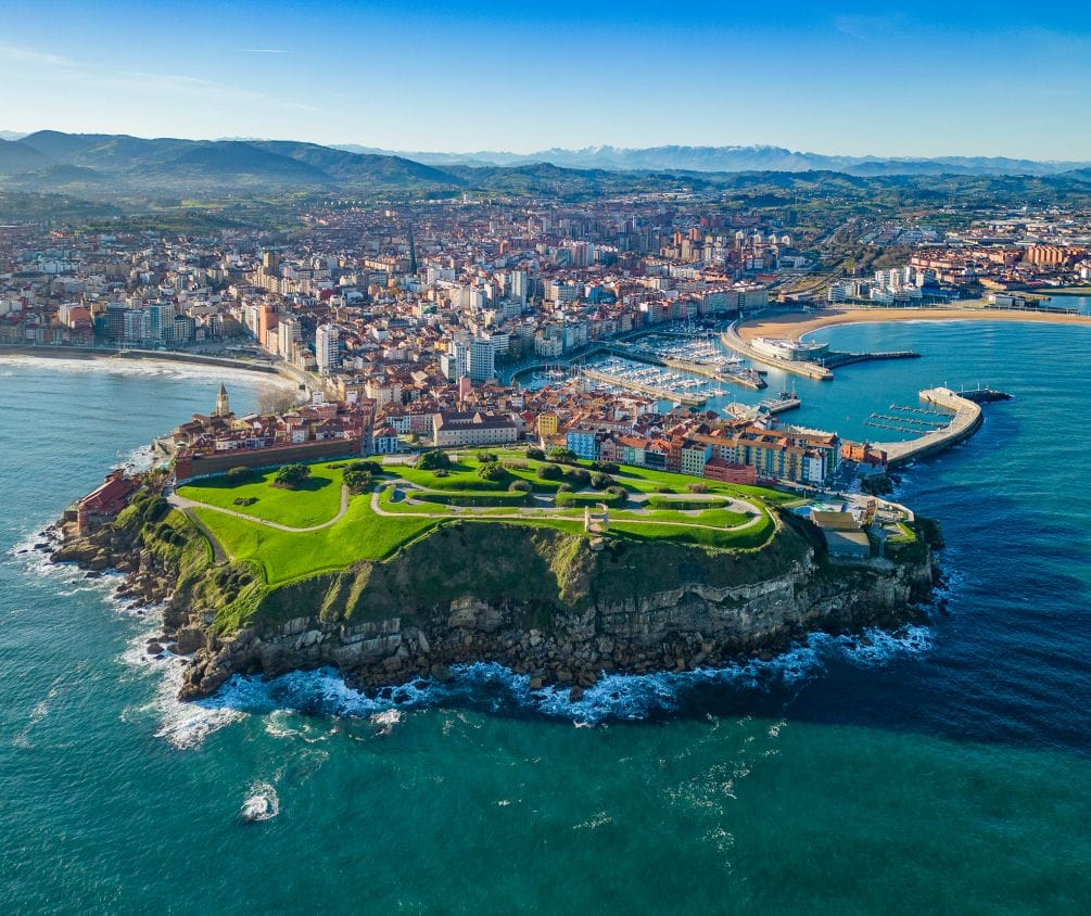 Dónde ver el eclipse solar de 2026 en Gijón