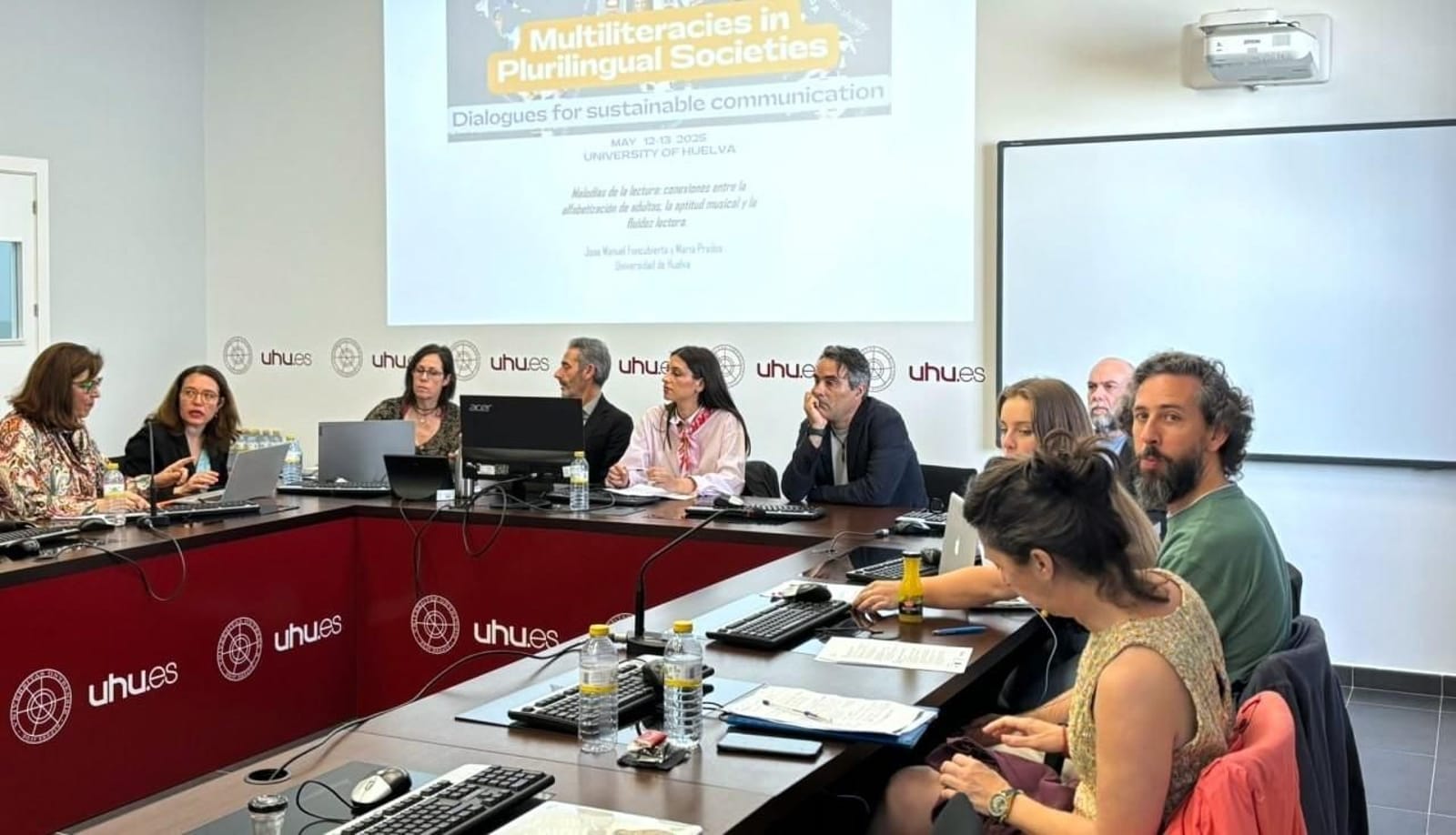 Simposio 'Multialfabetización para sociedades plurilingües'