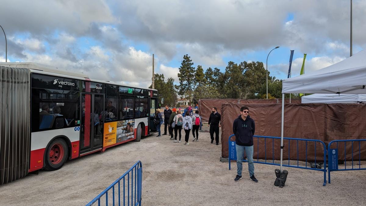 Autobuses lanzadera Santa Faz