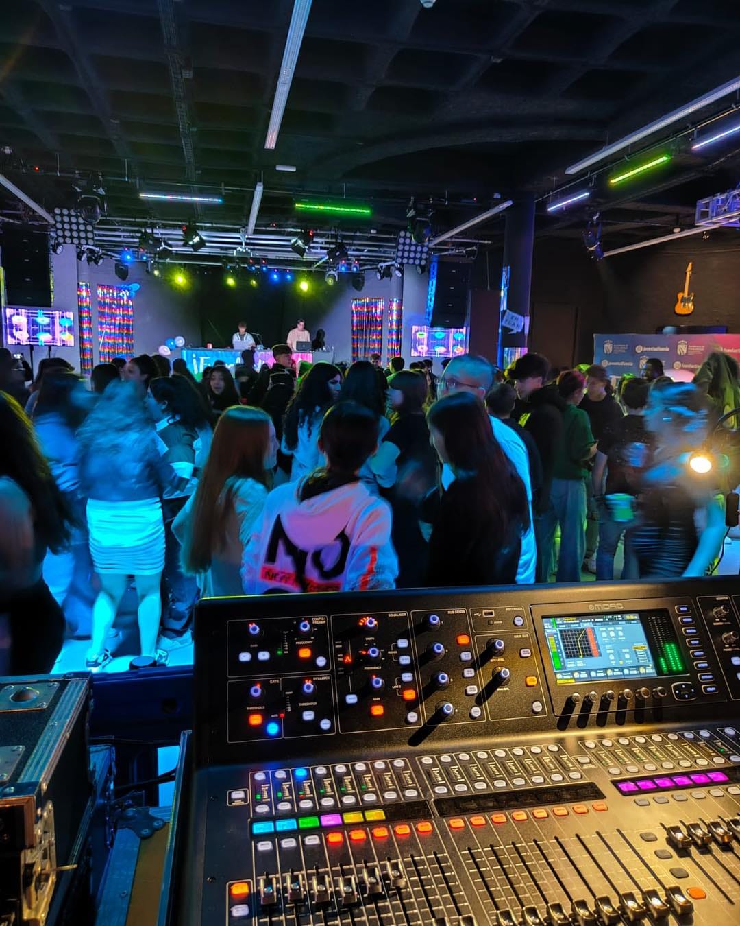 Fiesta Fuenlactívate. Verbena Joven