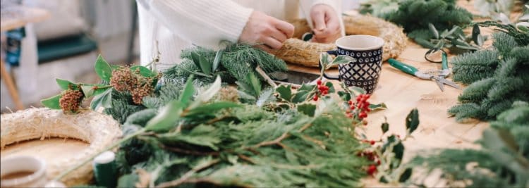 Navidad sostenible: un taller de decoración de coronas con elementos naturales 3ª edición