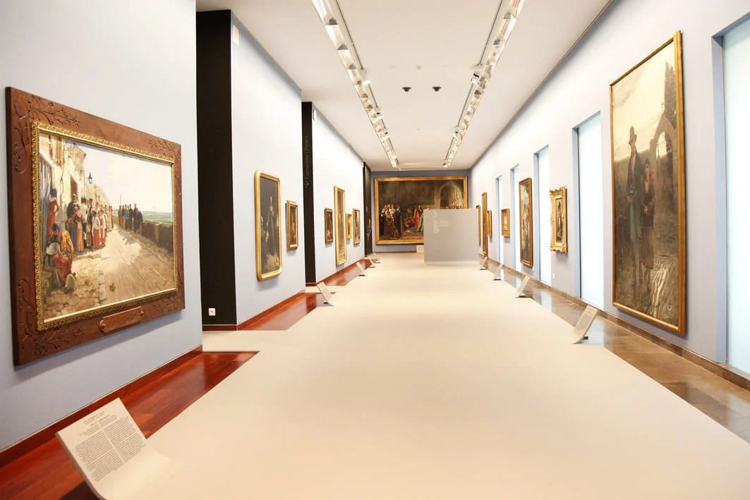 Exposición Permanente en el MUBAG. El siglo XIX. Colección a la Luz
