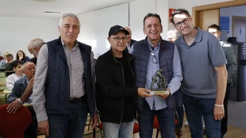 Relación entre jugador, entrenador, director deportivo y representante