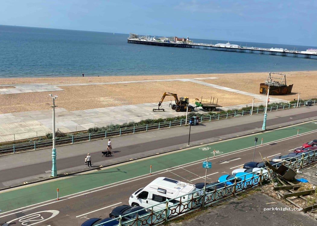 PistonHeads On the Beach