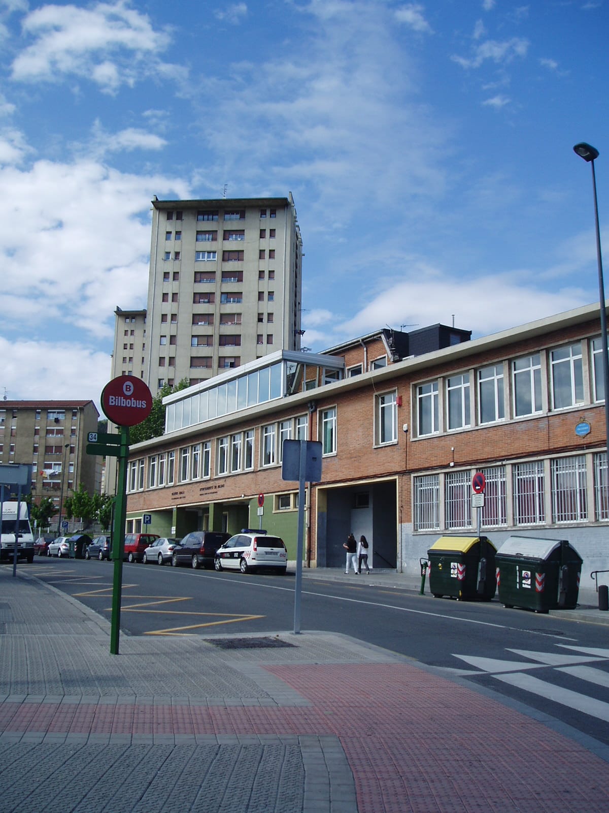 Domeketan bizikletaz en Otxarkoaga