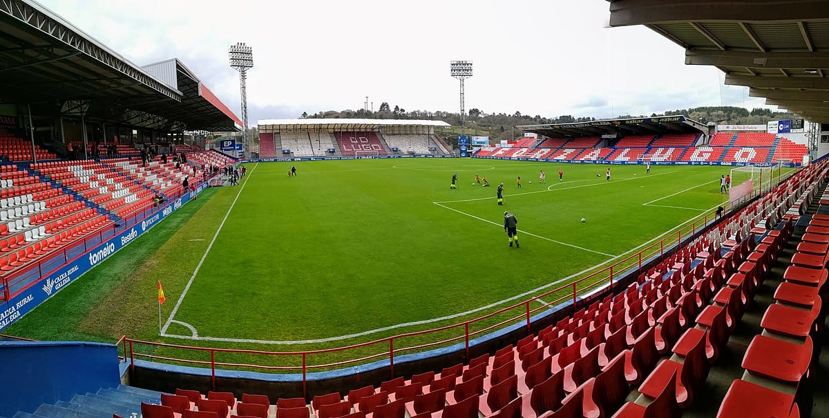 Partido de fútbol Lugo vs Cacereño
