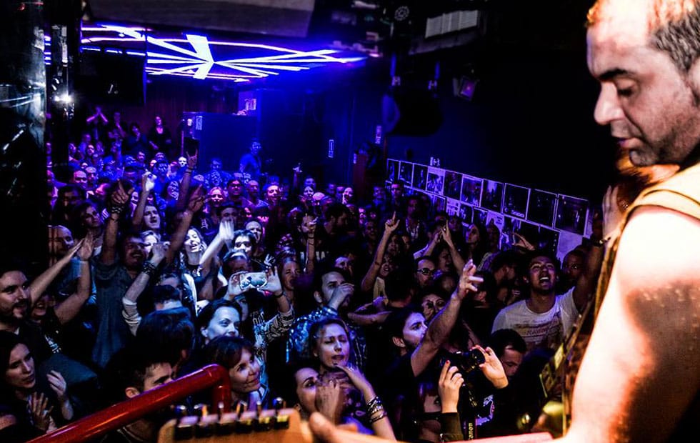 Concierto de Too Many Villains