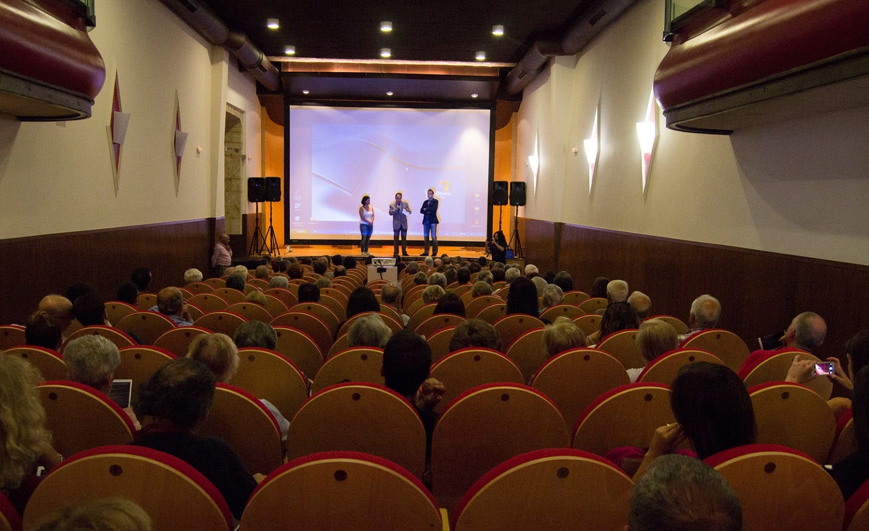 Presentación do proxecto “Voces silenciadas. Lugares de memoria: violencia e represión en Monfero, Irixoa, Aranga e Vilarmaior durante a guerra civil e a posguerra (1936-1949)”