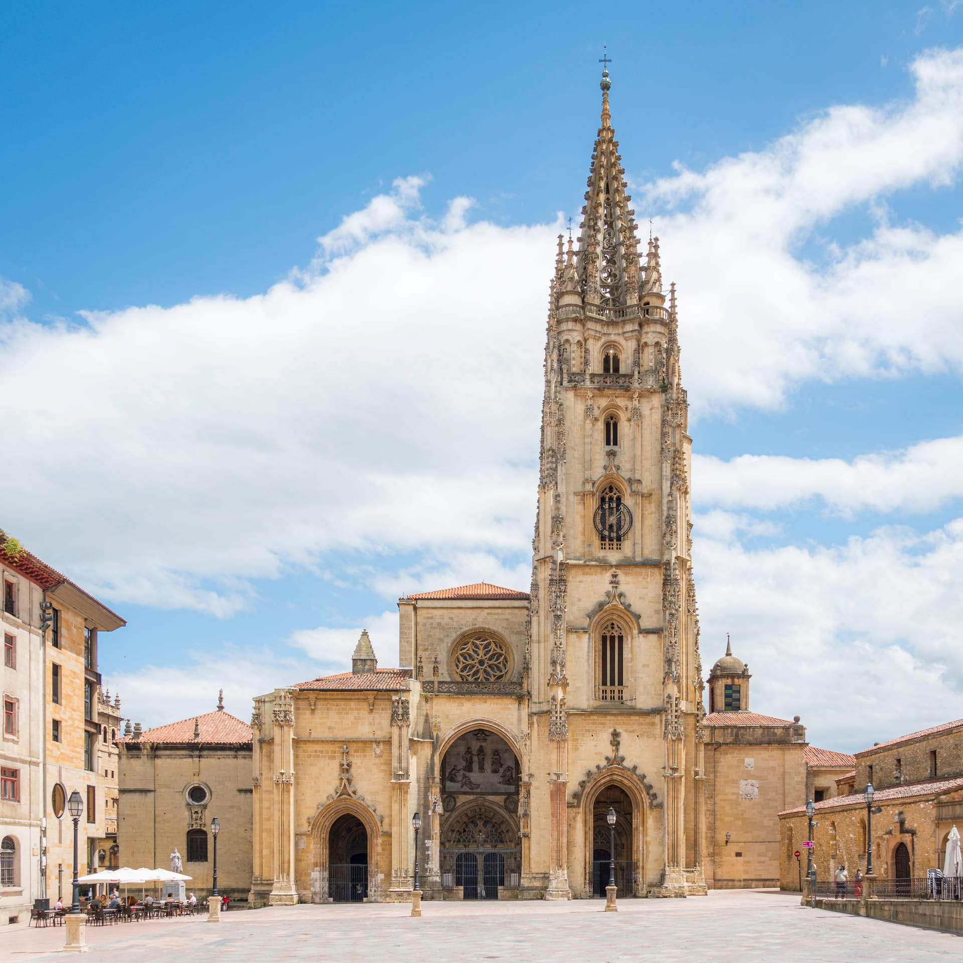 Sesión DJ Fer Alonso en la Catedral