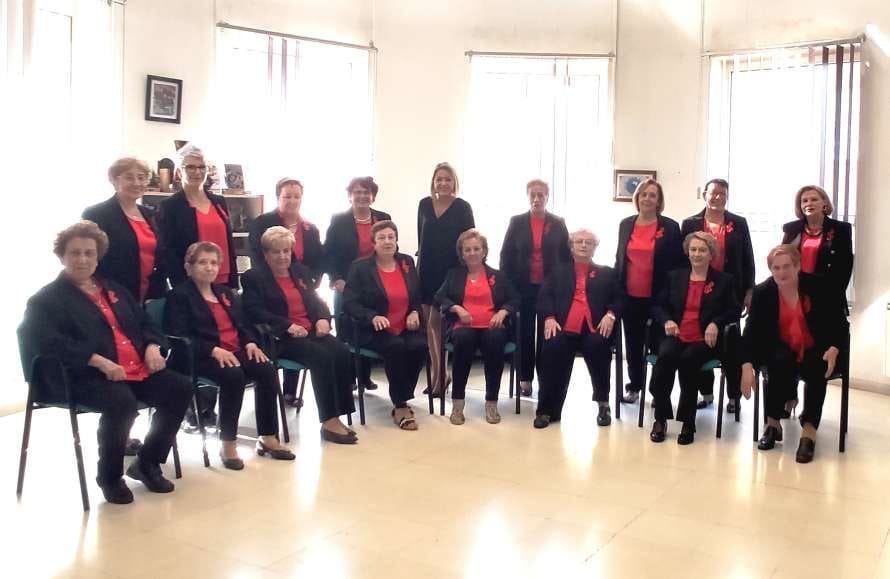 Concierto de los coros Rosario Acu帽a y Sondemar