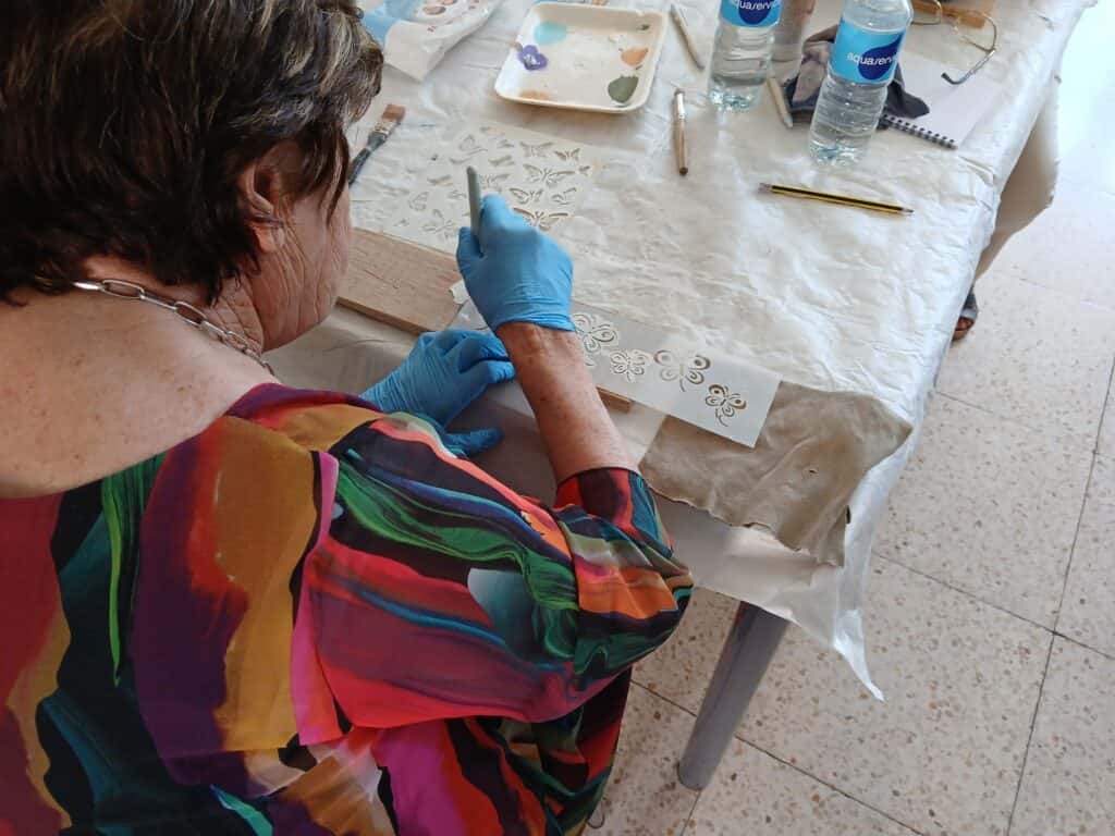 Talleres de recuperación, restauración y reparación de mobiliario