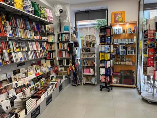 Llibrería La Seu: historia romana y café en Sagunto