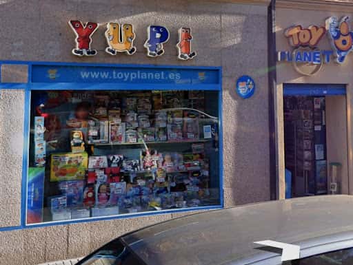 Maquetismo medieval y juegos en Toy Planet Ávila