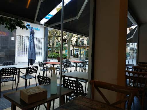 Central Park Cafe: cerámica y café de especialidad en Gandia