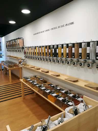 Artesana Granel: alimentación a granel y artesanía en Badajoz