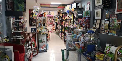 Regreso al pasado 80-90: modelismo y coleccionismo en Fuengirola