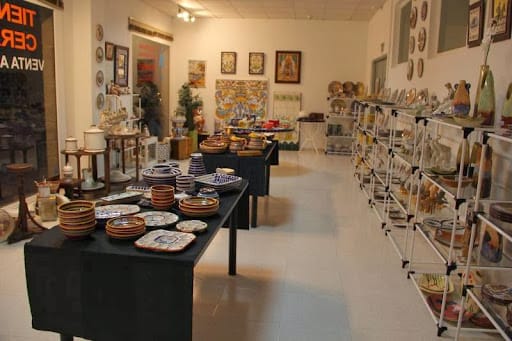 Cursos y artesanía en AVEC-Gremio