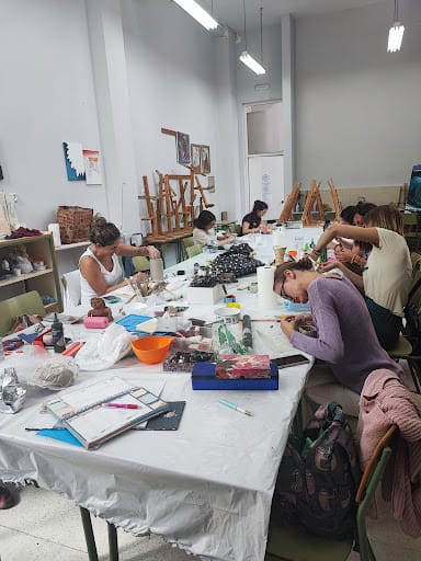 La Jatera Creativa: costura y upcycling en El Ejido