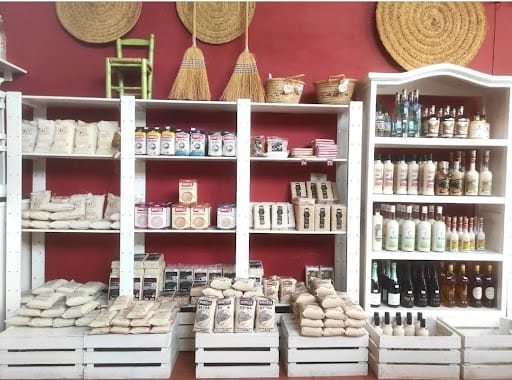 La botiga del riu: vermut y productos del Delta en Amposta