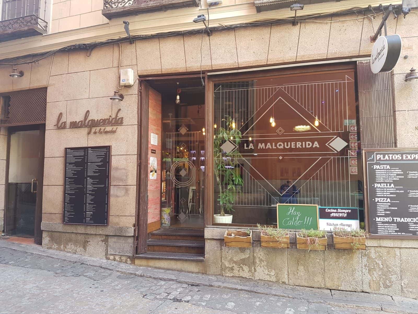 La Malquerida de la Trinidad: parrilla y cócteles en Toledo
