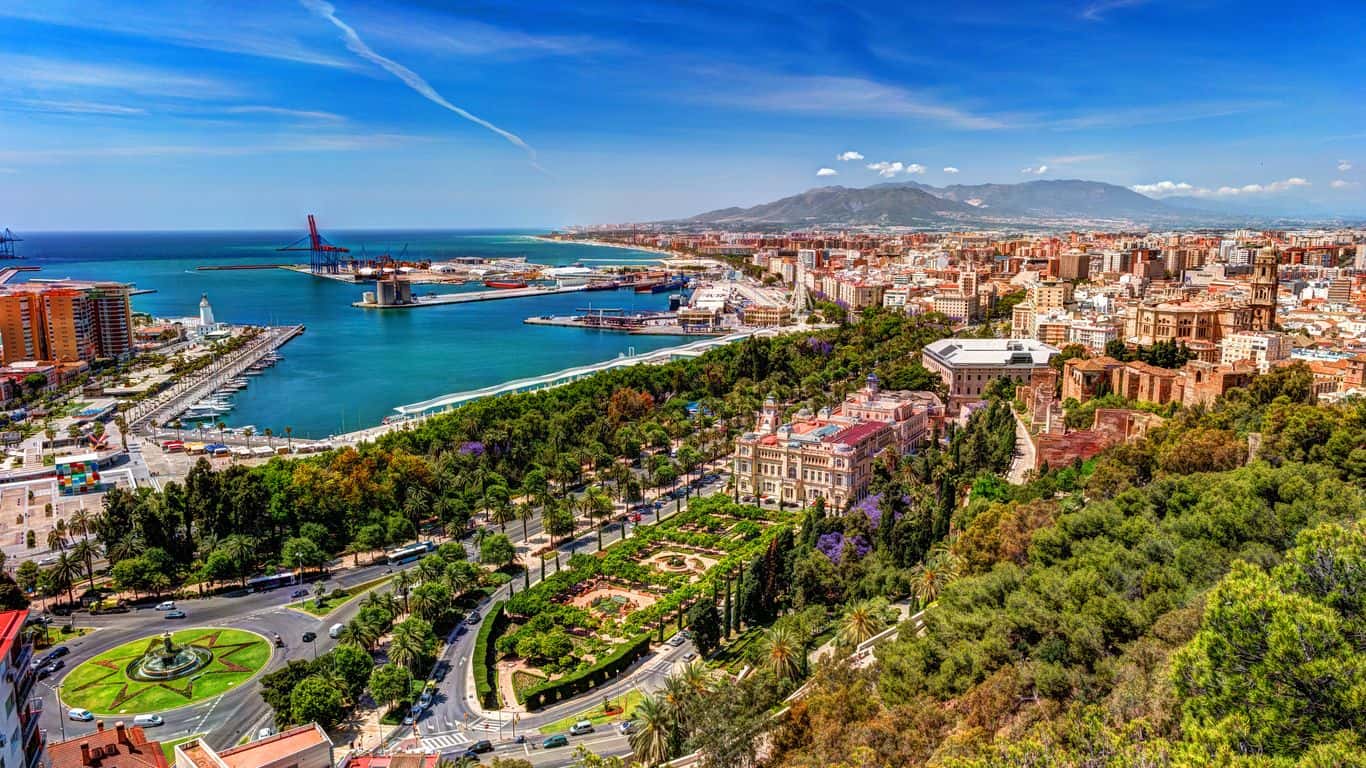 Templos del pescaíto frito con historia en Málaga