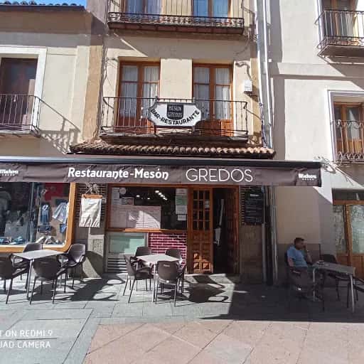 Mesón Gredos en Ávila: tapas tradicionales y cocina abulense