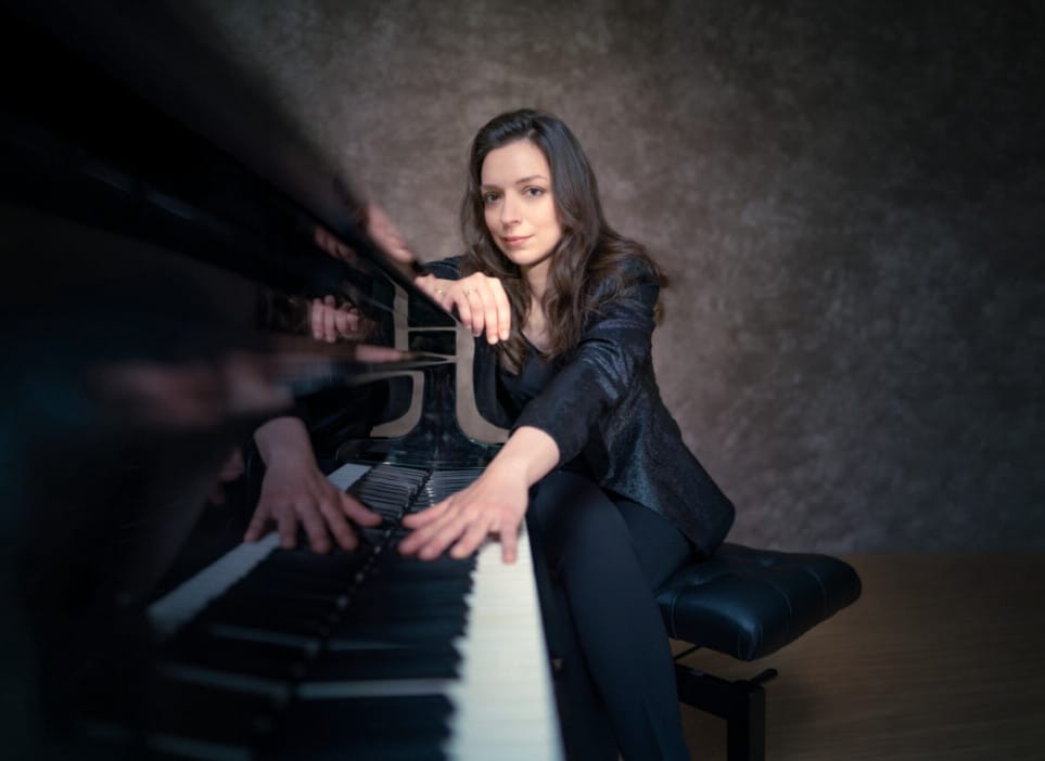 Yulianna Avdeeva & Concert per a piano de Txaikovski. Gabriel Bebeselea & Franz Schubert Filharmonia