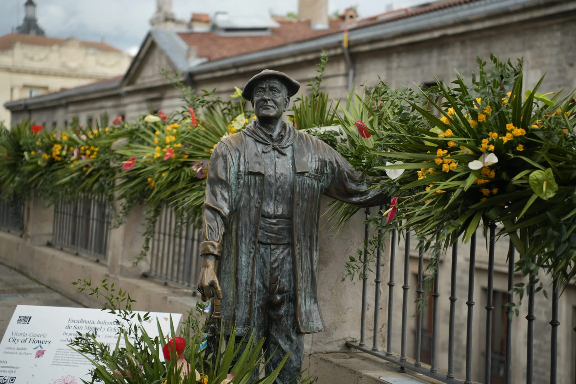Flores y DJs: planes para el 22 de mayo en Vitoria