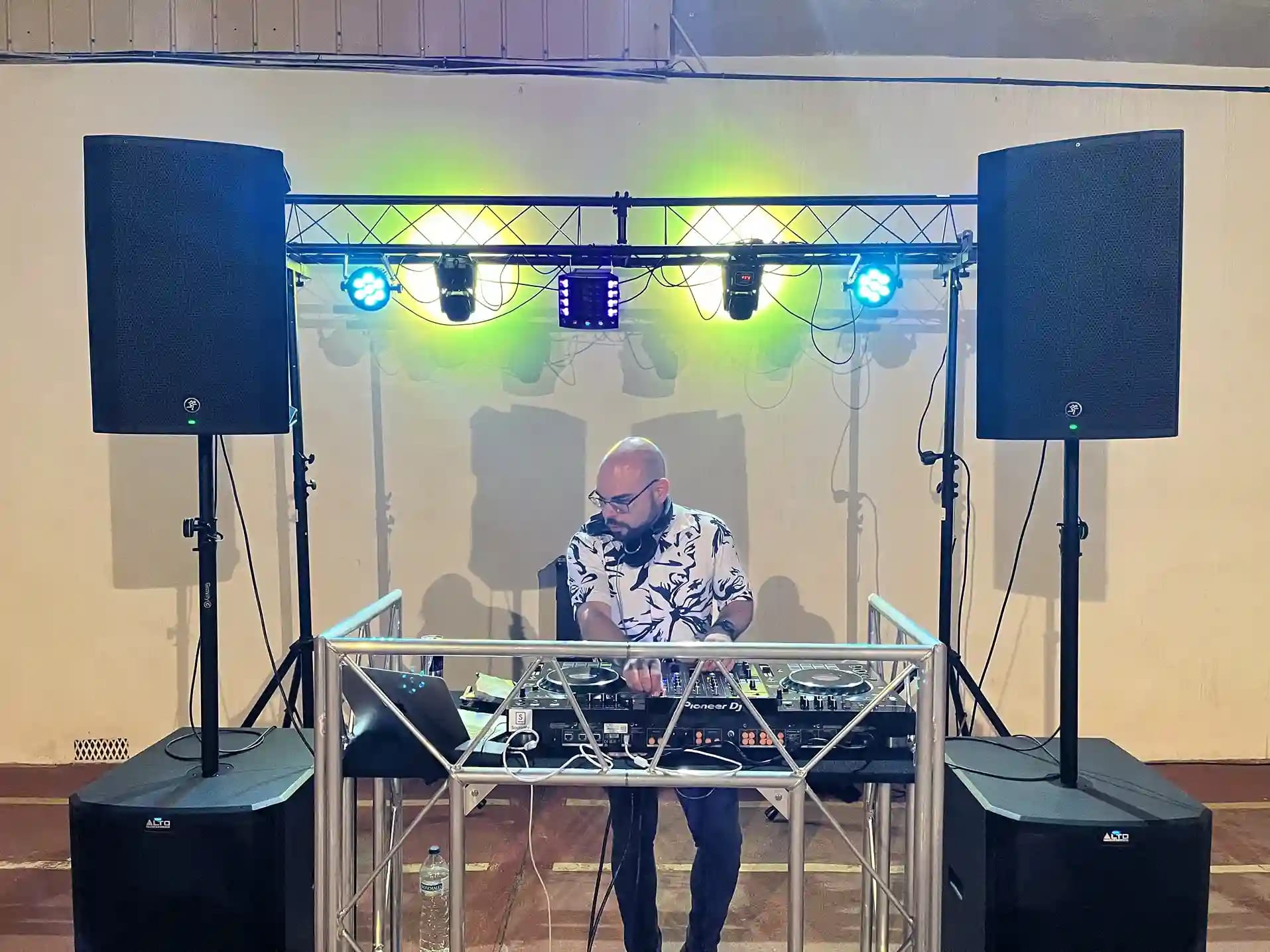 Bodas y Eventos (Sesi贸n DJ)
