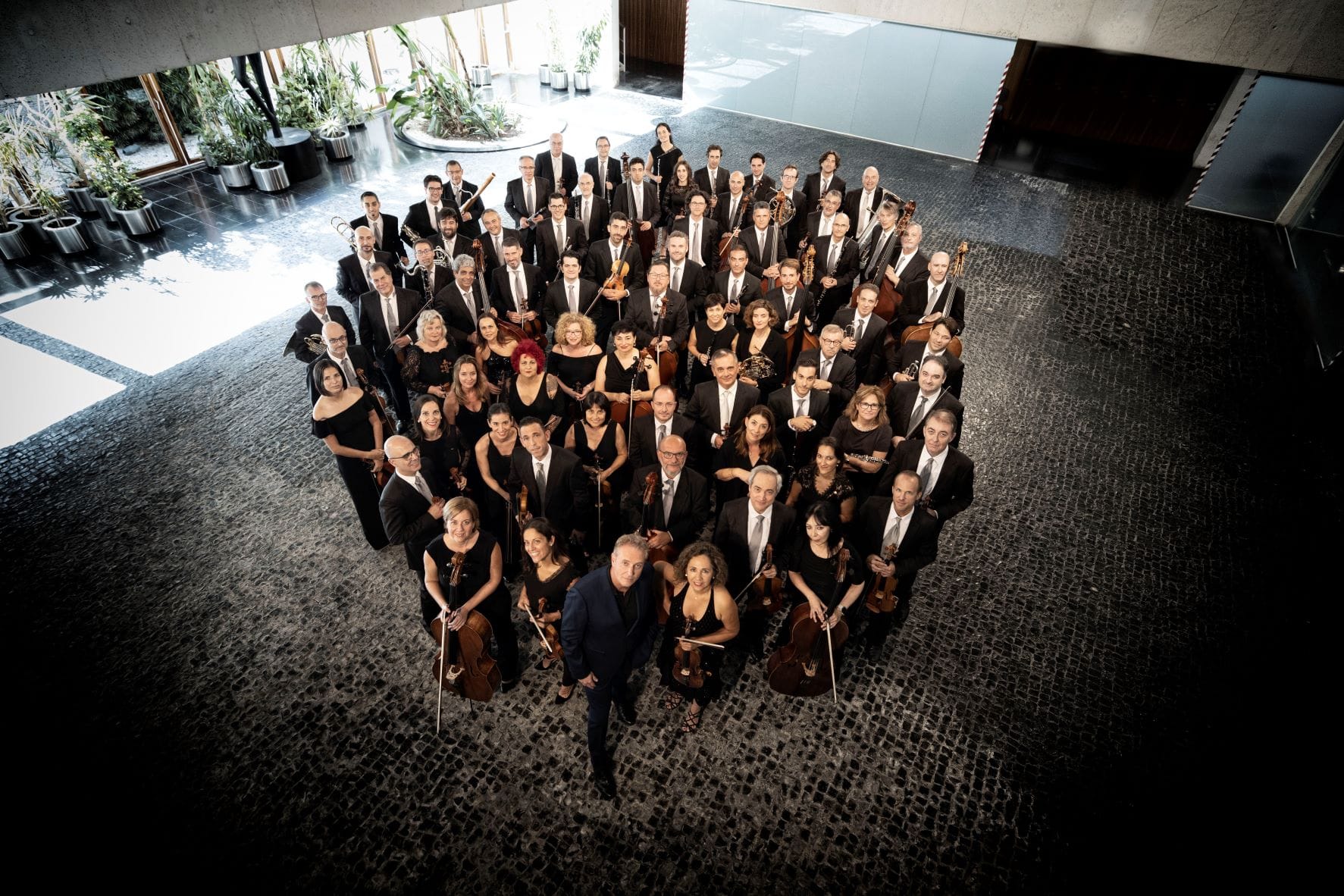 Orquesta de Valencia dirigida por Alexander Liebreich