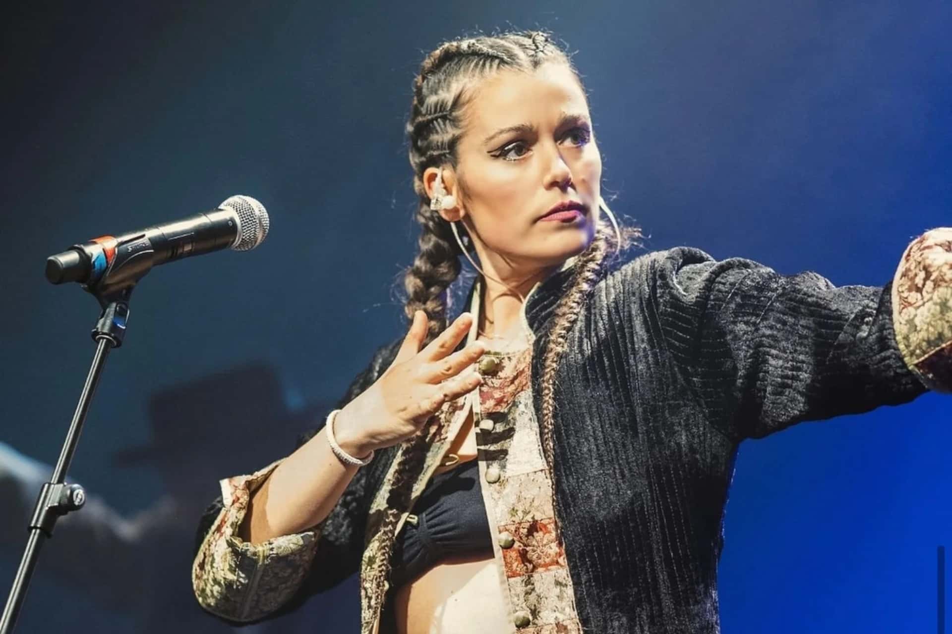 Isabel Aaiún en concierto