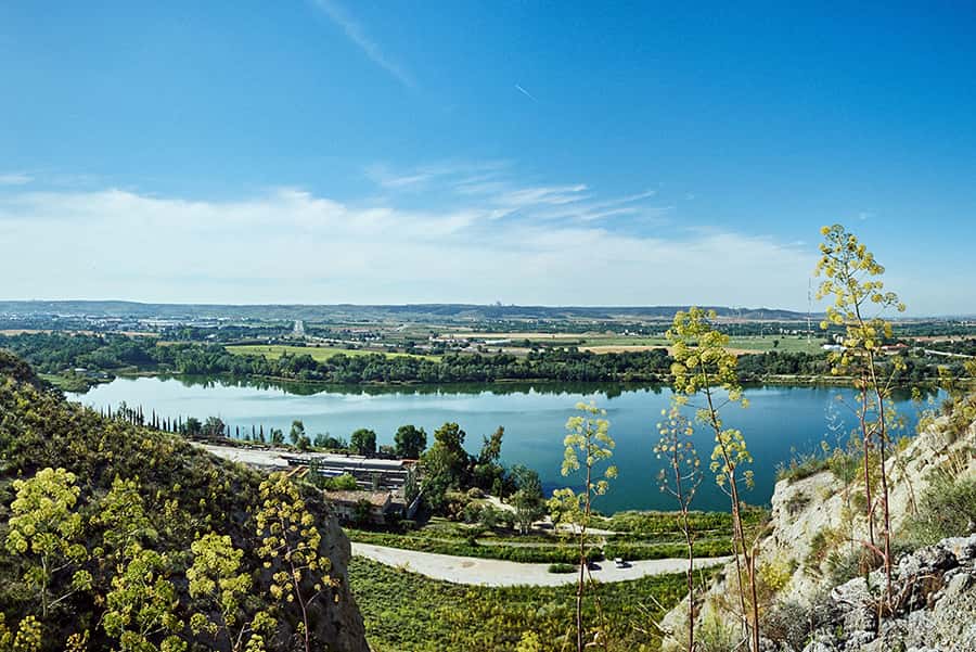 Rutas y lagunas en el Parque Regional del Sureste desde Rivas