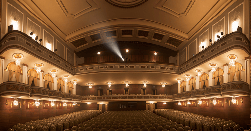 Guía del ciclo Mulleres de Cine en el Teatro Colón