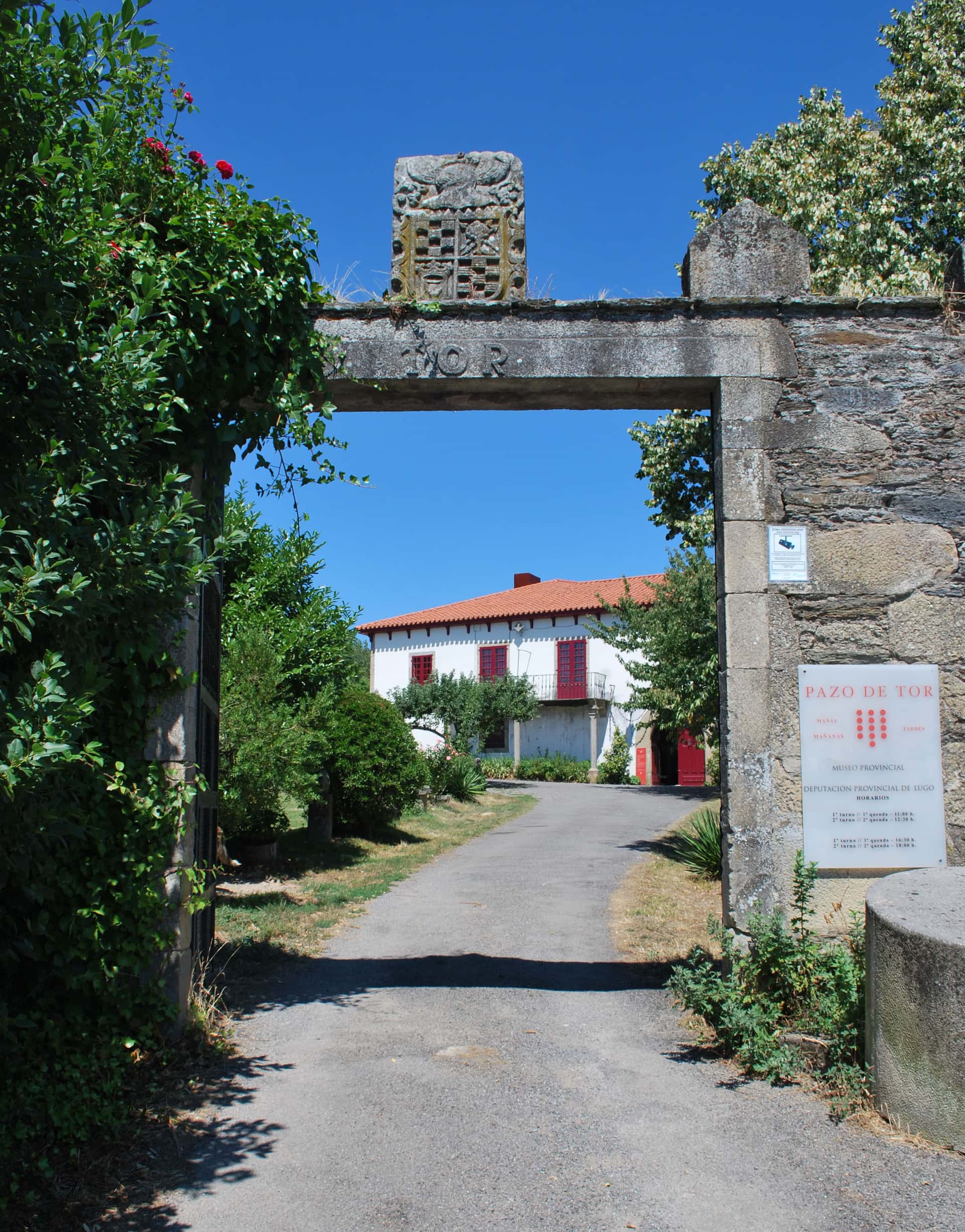 Escapada de historia y gastronomía por los pazos de Lugo