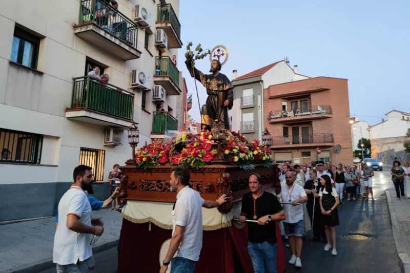Fiestas de Santiago Apóstol: procesión y verbena