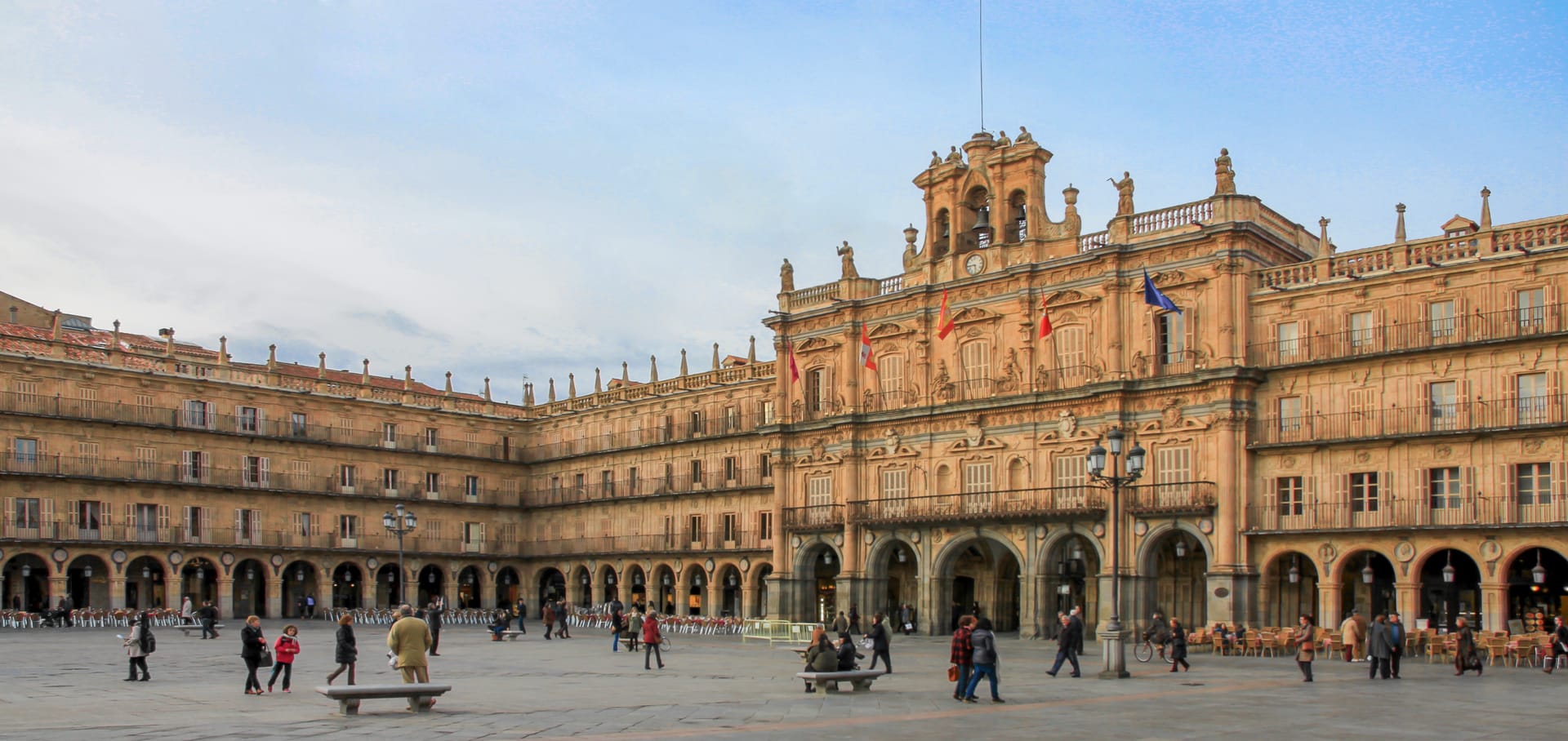 La Plaza Mayor de Salamanca acoge a la OSCyL