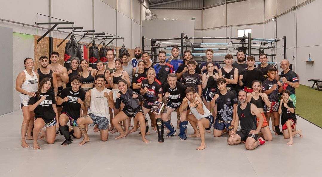 Abre NAK MUAY TOP TEAM en San Vicente del Raspeig