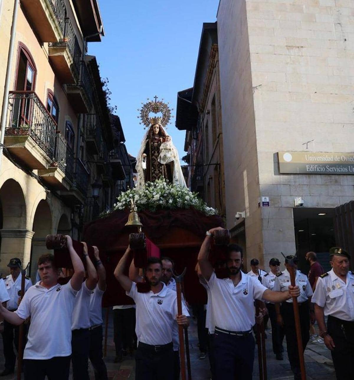 La Fiesta Marinera de Avilés y su procesión por la ría