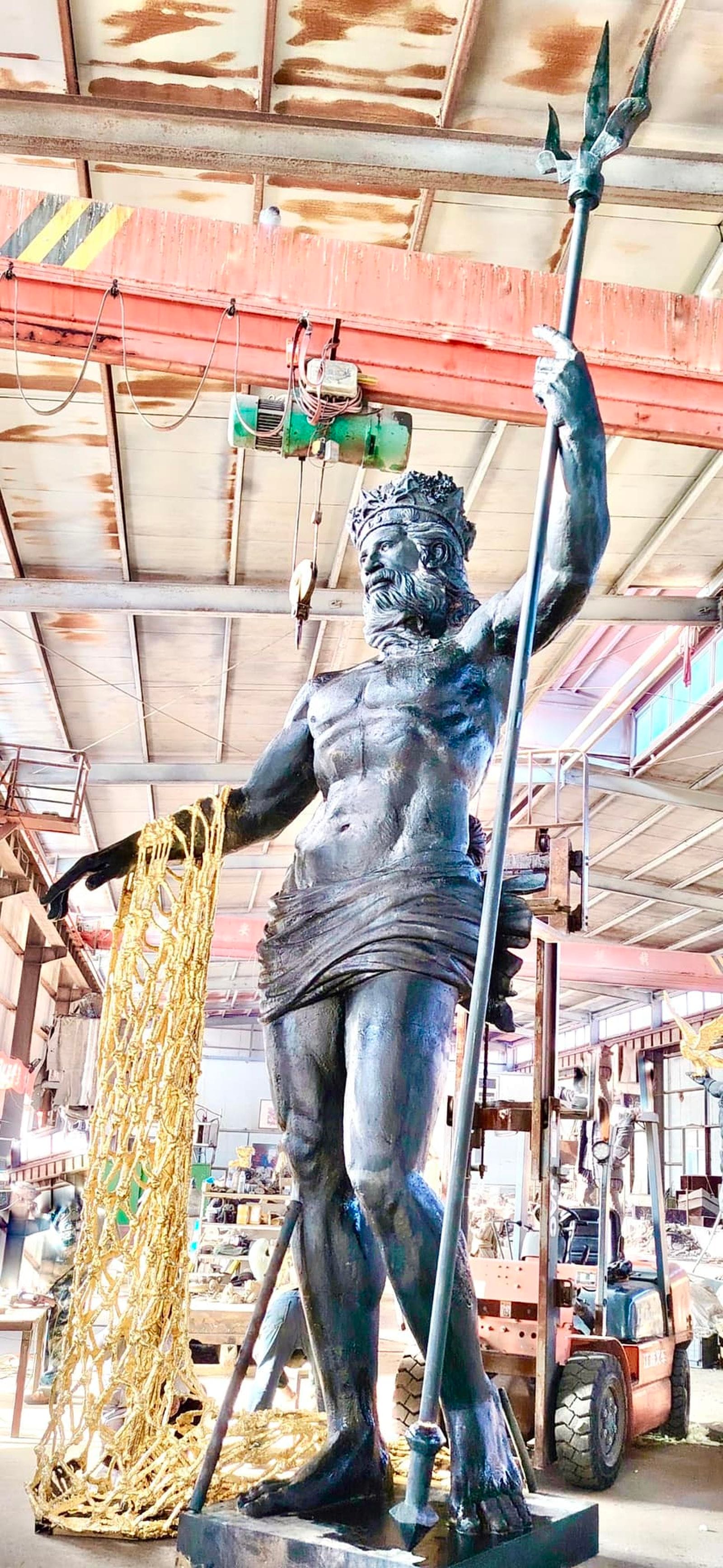 Nuevas esculturas gigantes en el Puerto de Málaga