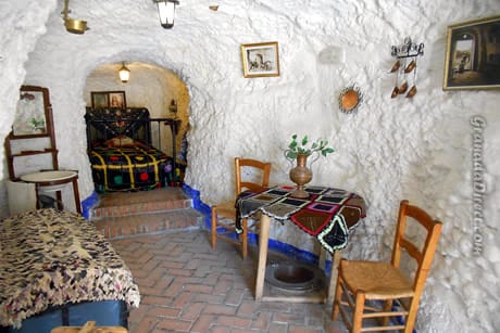 Cine de verano en las cuevas del Sacromonte